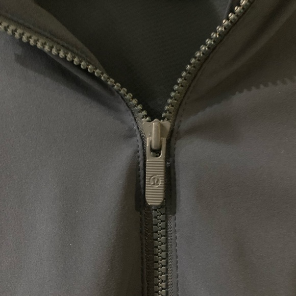 Lululemon step to it jacket 4 - Picture 7 of 7